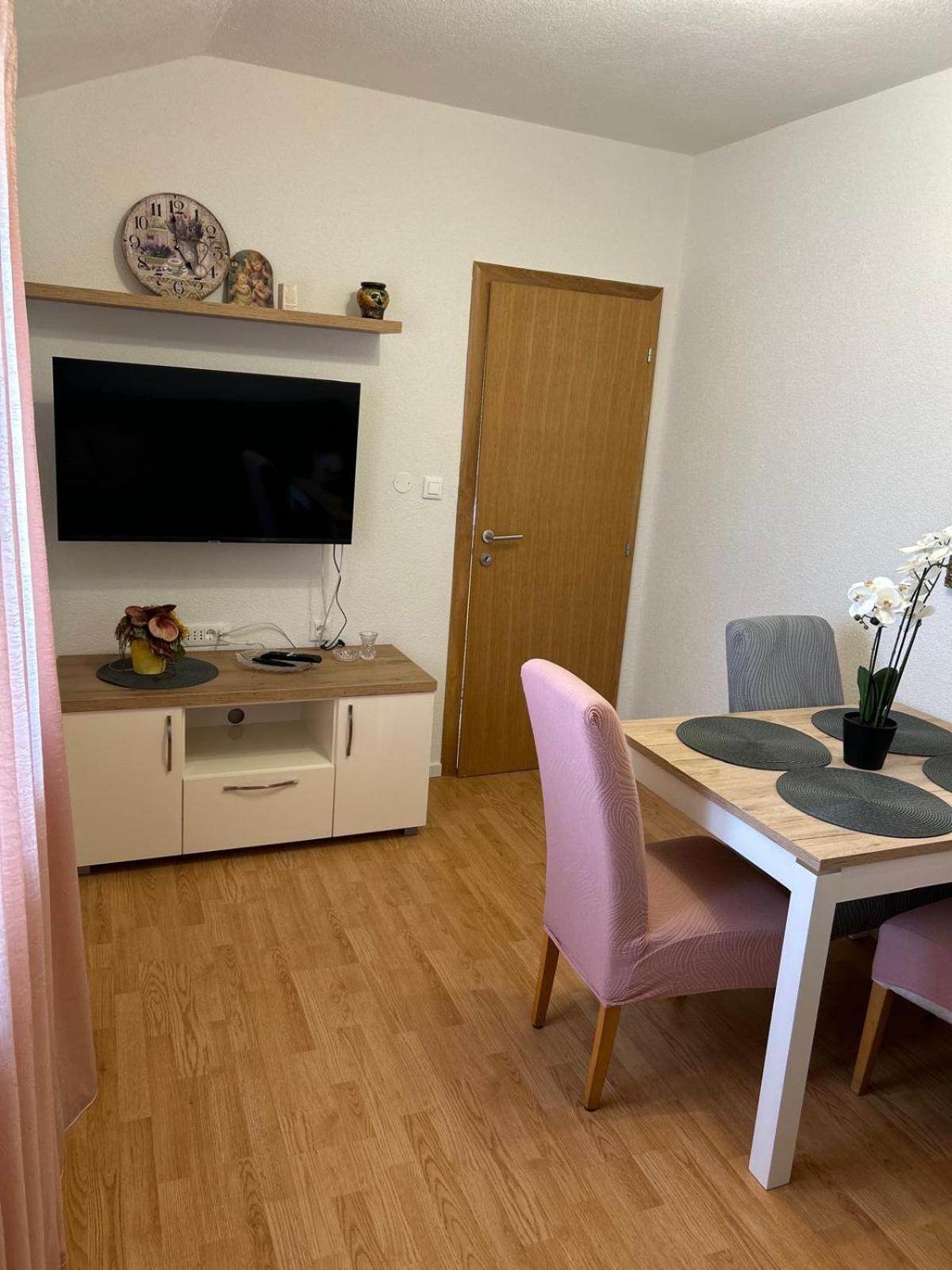 Apartment Lovre Topic Baska Voda Exterior photo